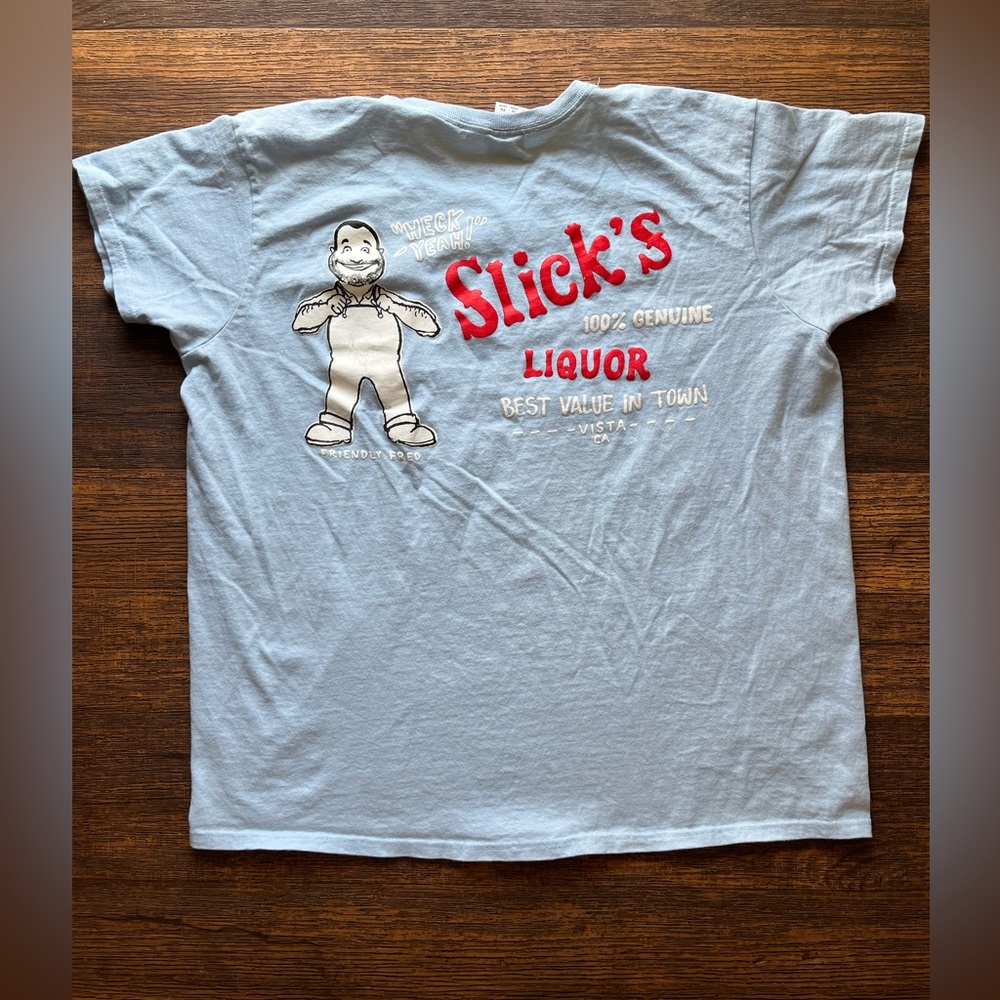 Men's Slick's Liquor T-Shirt Blue Logo XL Vista San Diego Alcohol Store Lumberā